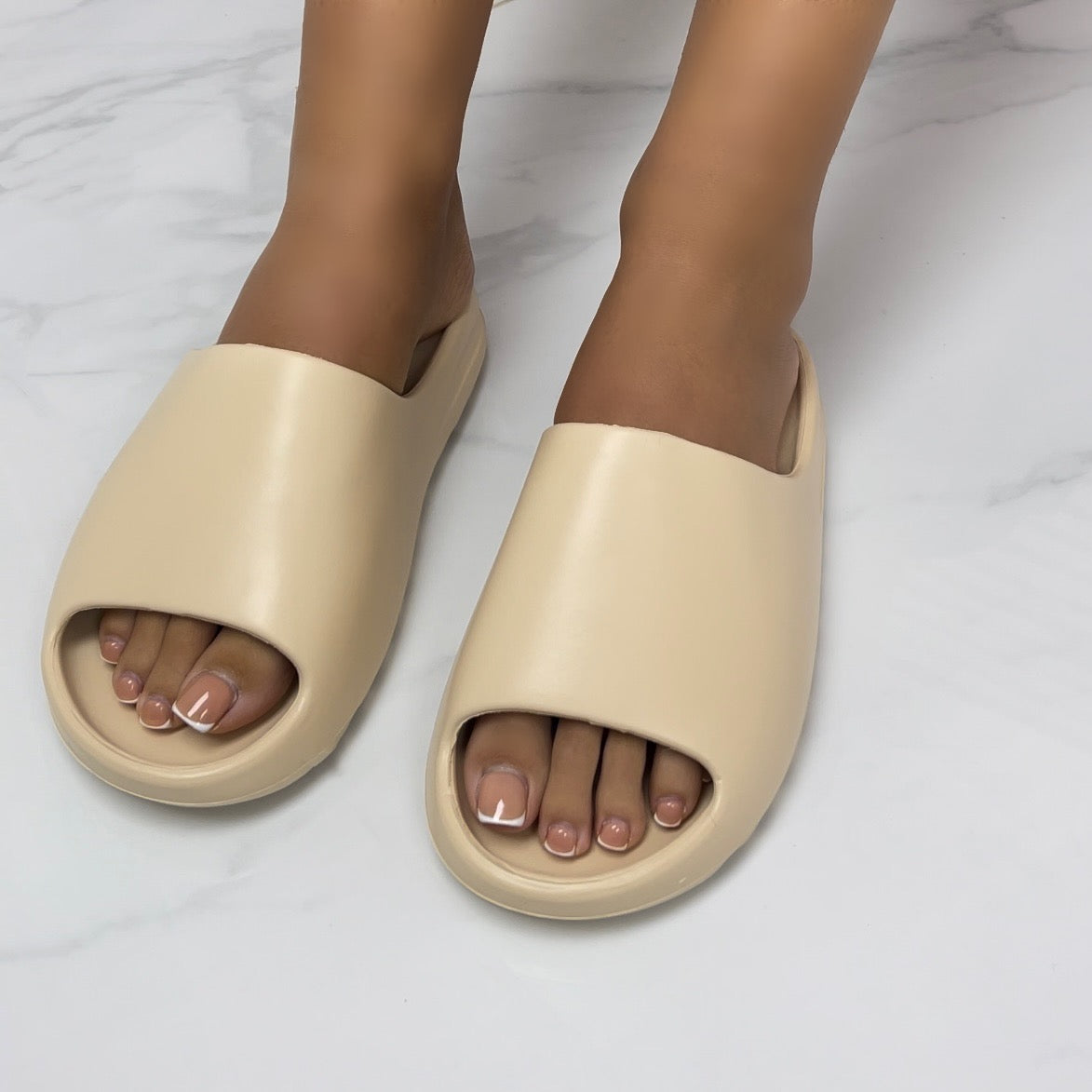 Psalm - Beige Rubber Ridged Sole Sliders